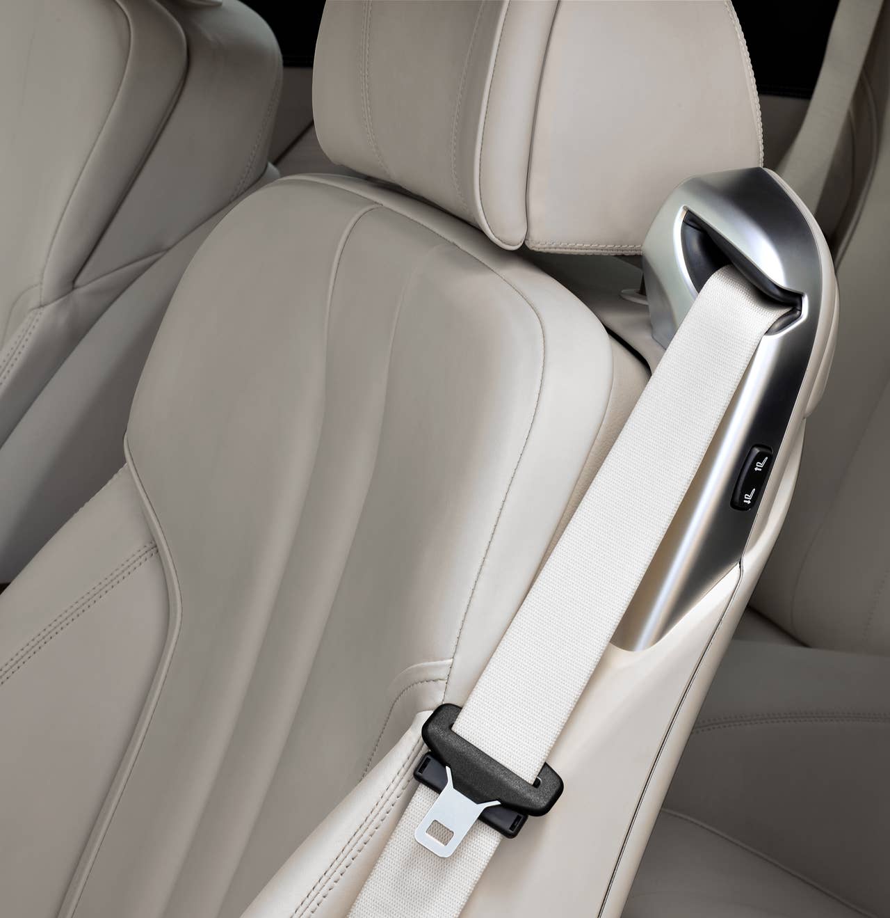 The new BMW 6 Series Coupe - Interior (03/2011).