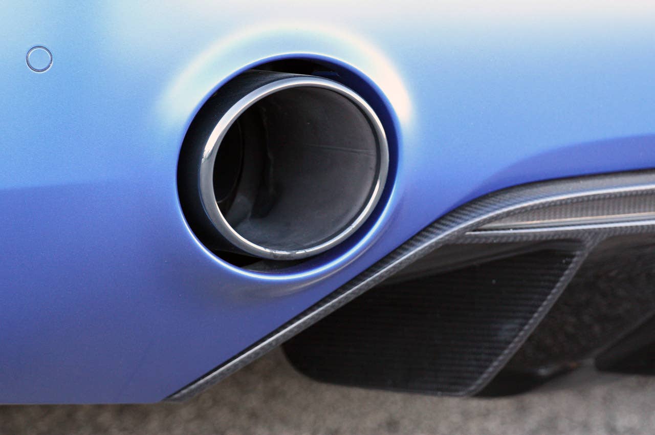 2014 Audi R8 V10 Plus exhaust tip