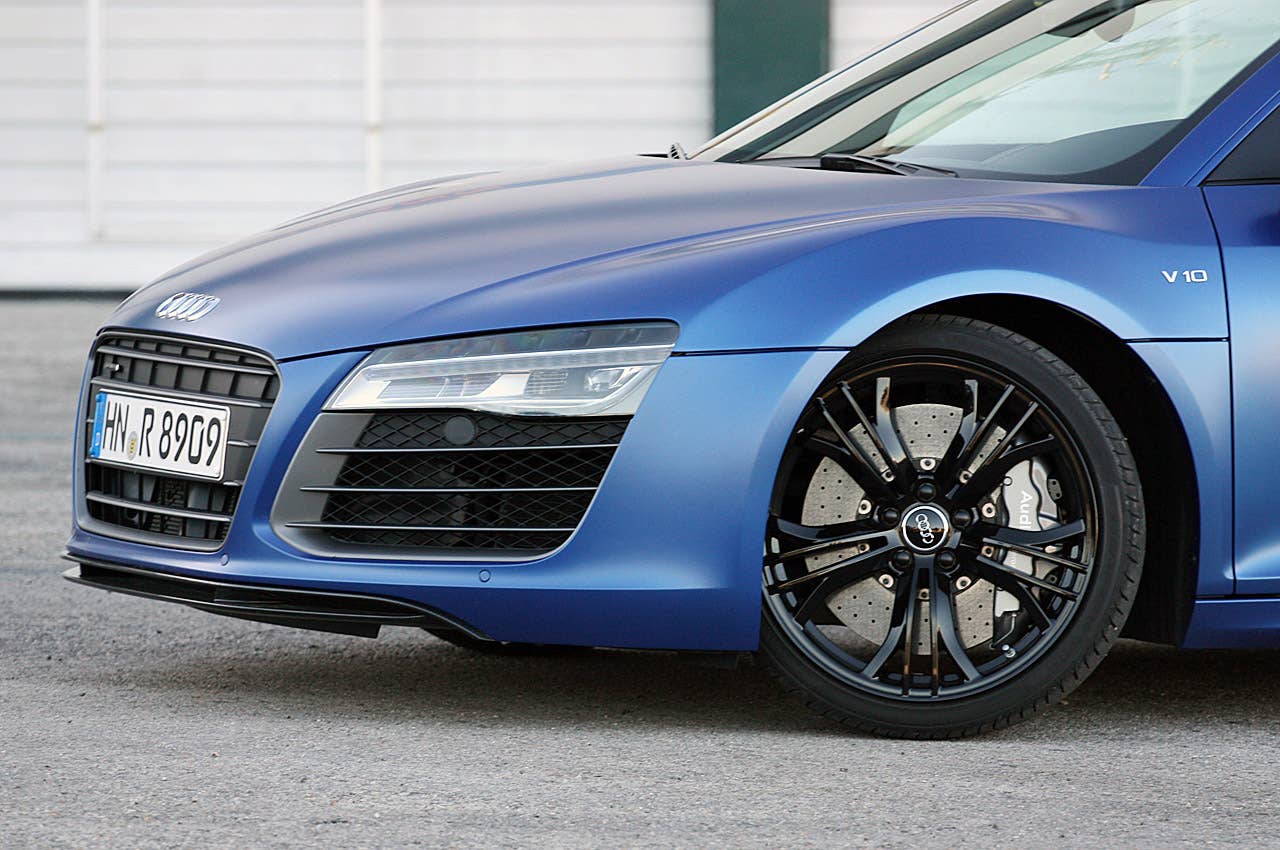 2014 Audi R8 V10 Plus front fender