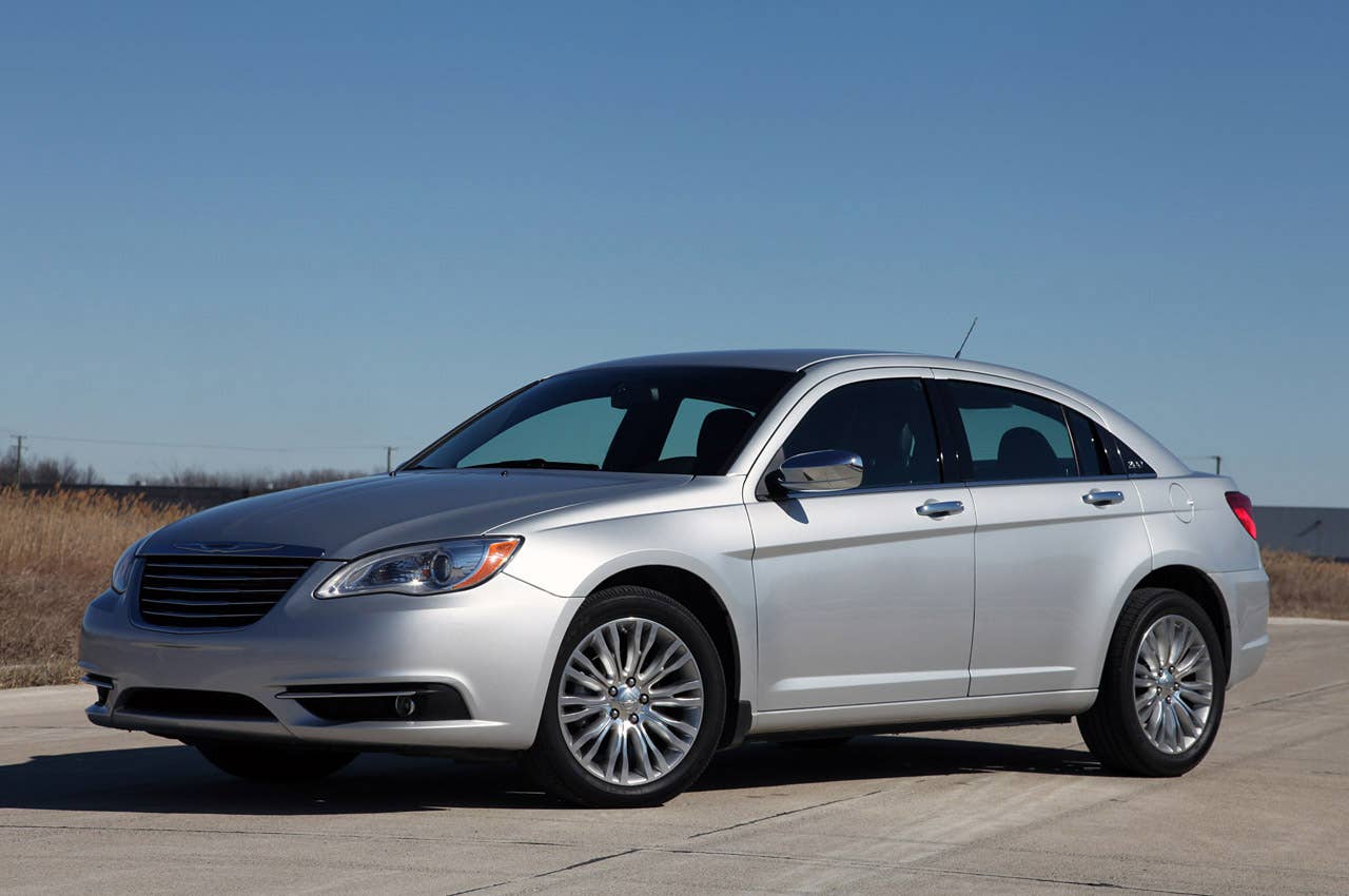 Chrysler 200