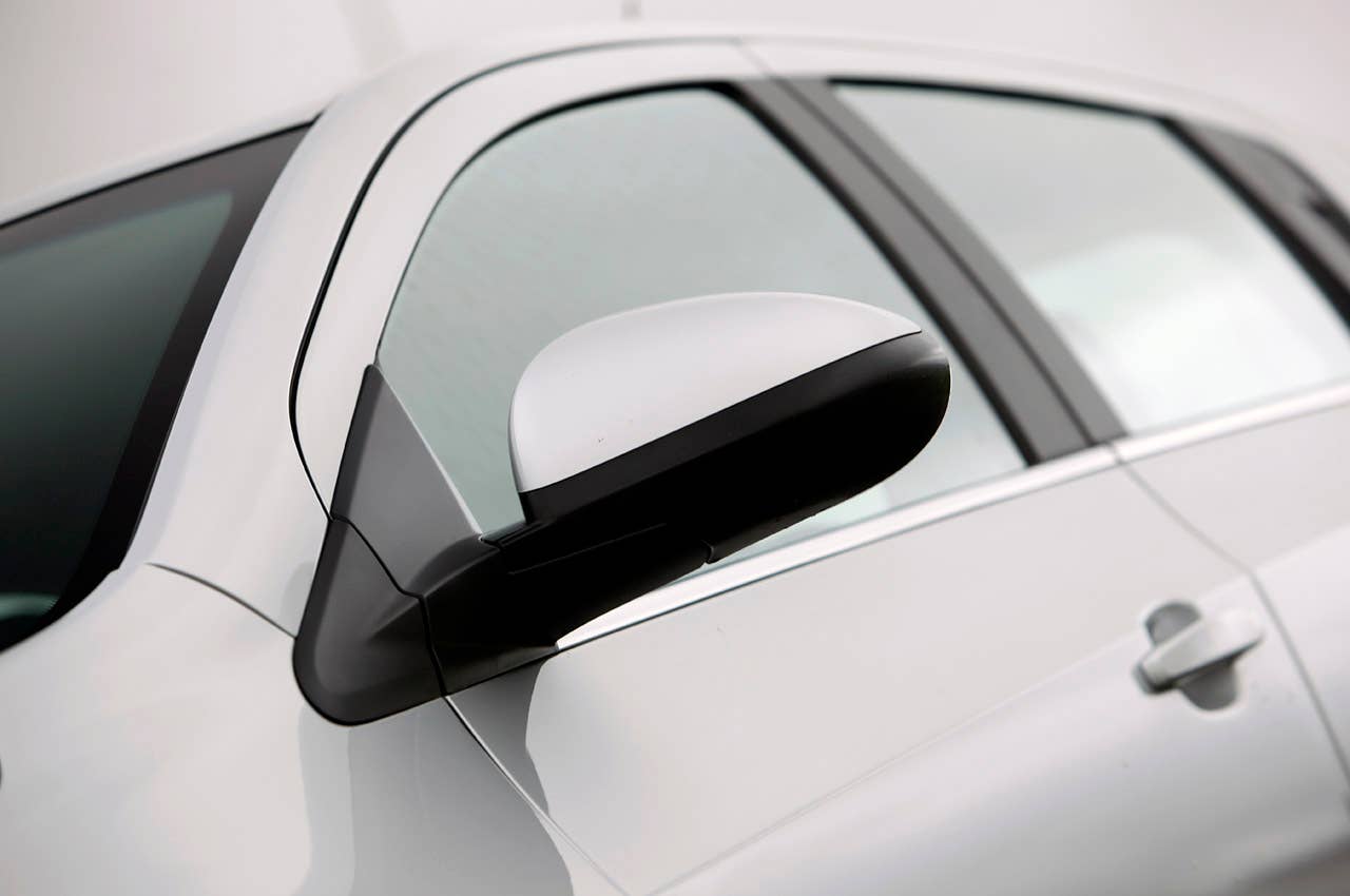 2012 Chevrolet Sonic side mirror