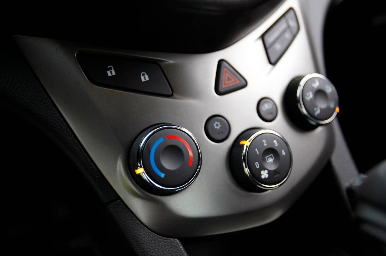 2012 Chevrolet Sonic climate controls