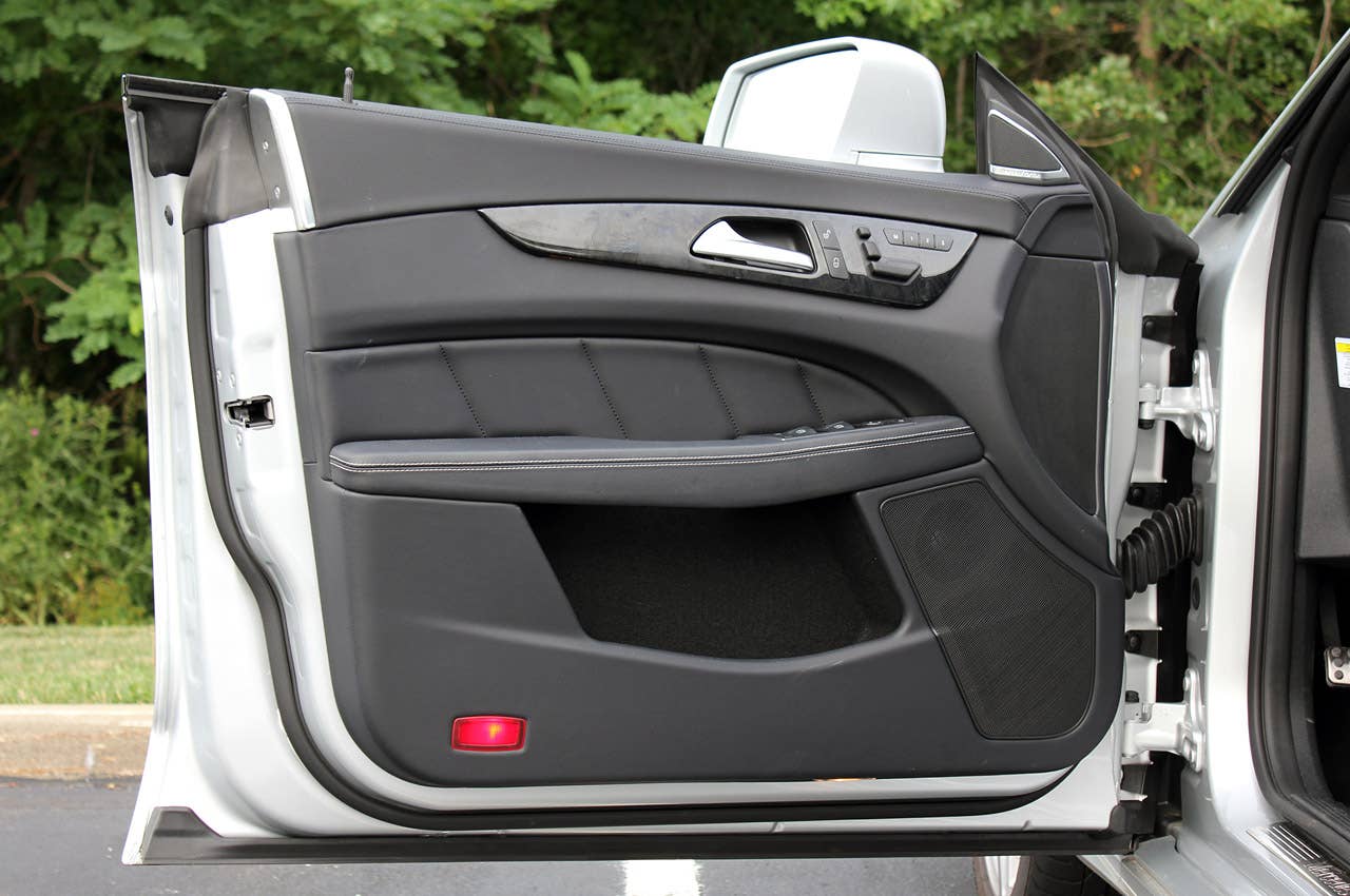 2012 Mercedes-Benz CLS550 door