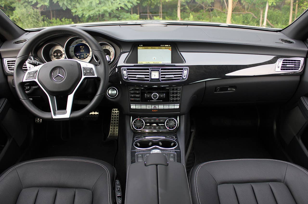 2012 Mercedes-Benz CLS550 interior