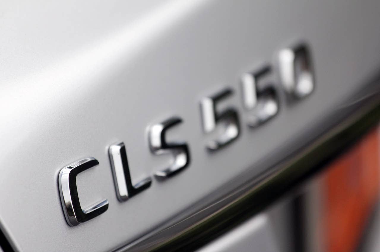 2012 Mercedes-Benz CLS550 badge