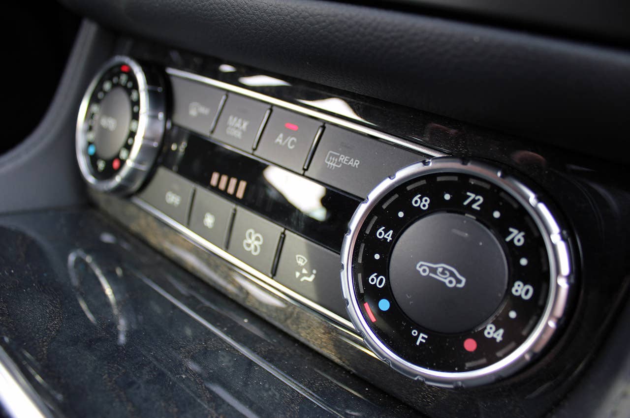 2012 Mercedes-Benz CLS550 climate controls