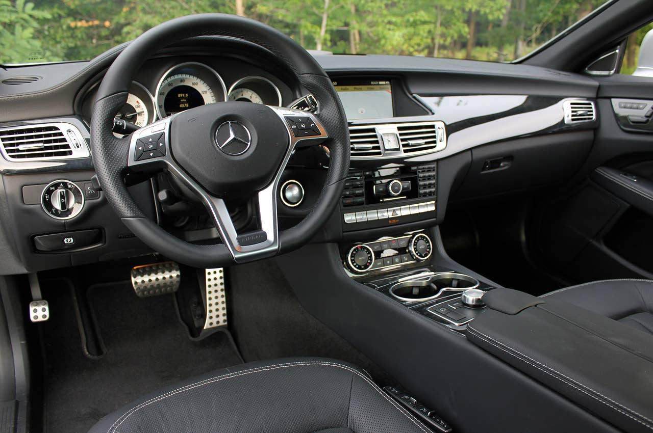 2012 Mercedes-Benz CLS550 interior