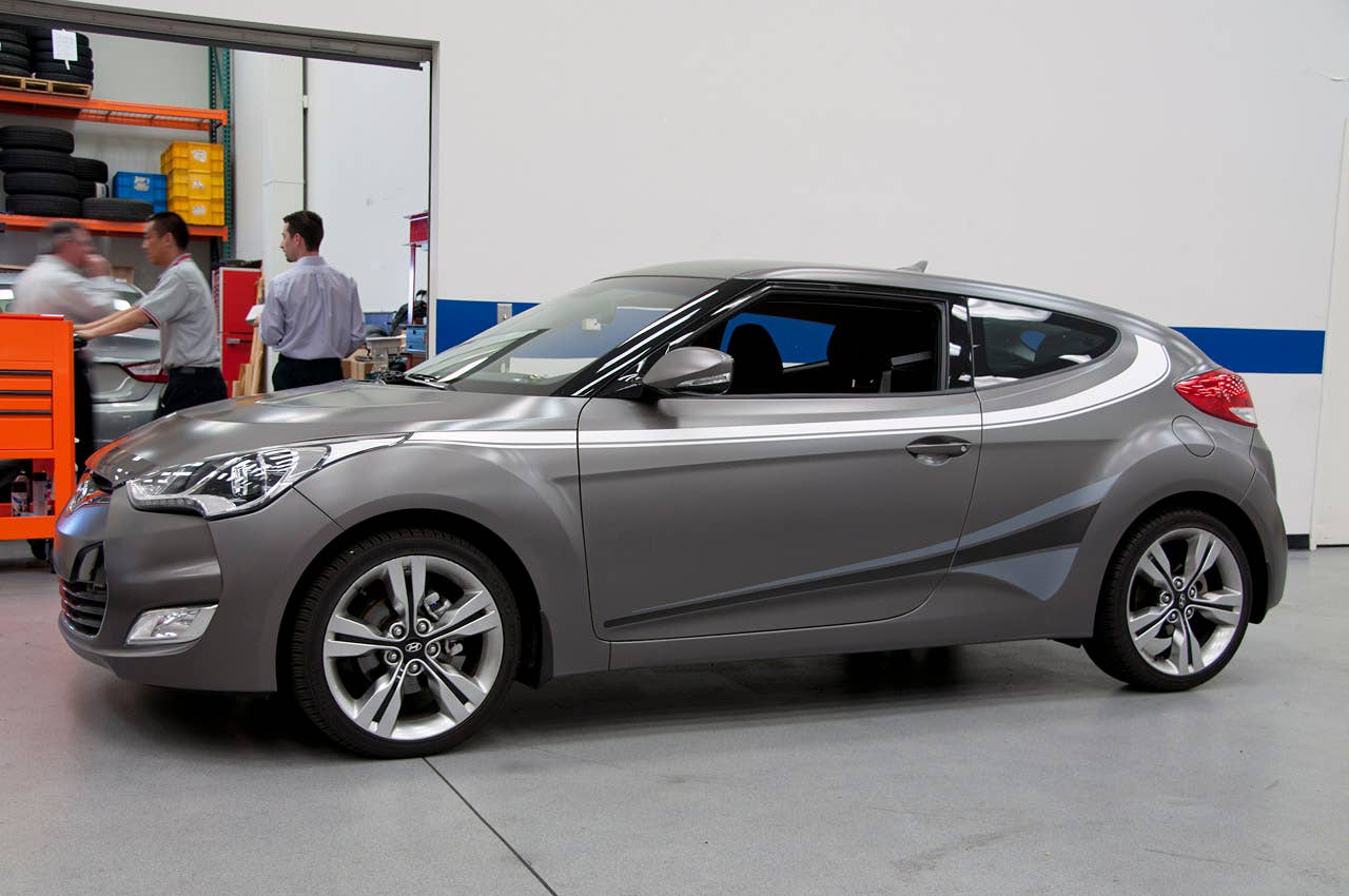 2012 Hyundai Veloster front 3/4 view
