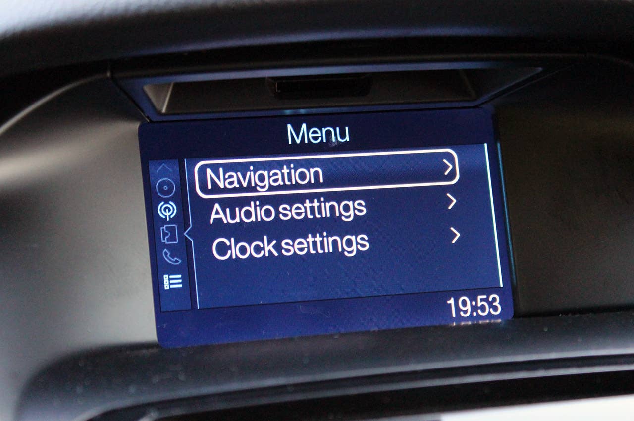 2012 Ford Focus 1.0-liter EcoBoost multimedia system menu display