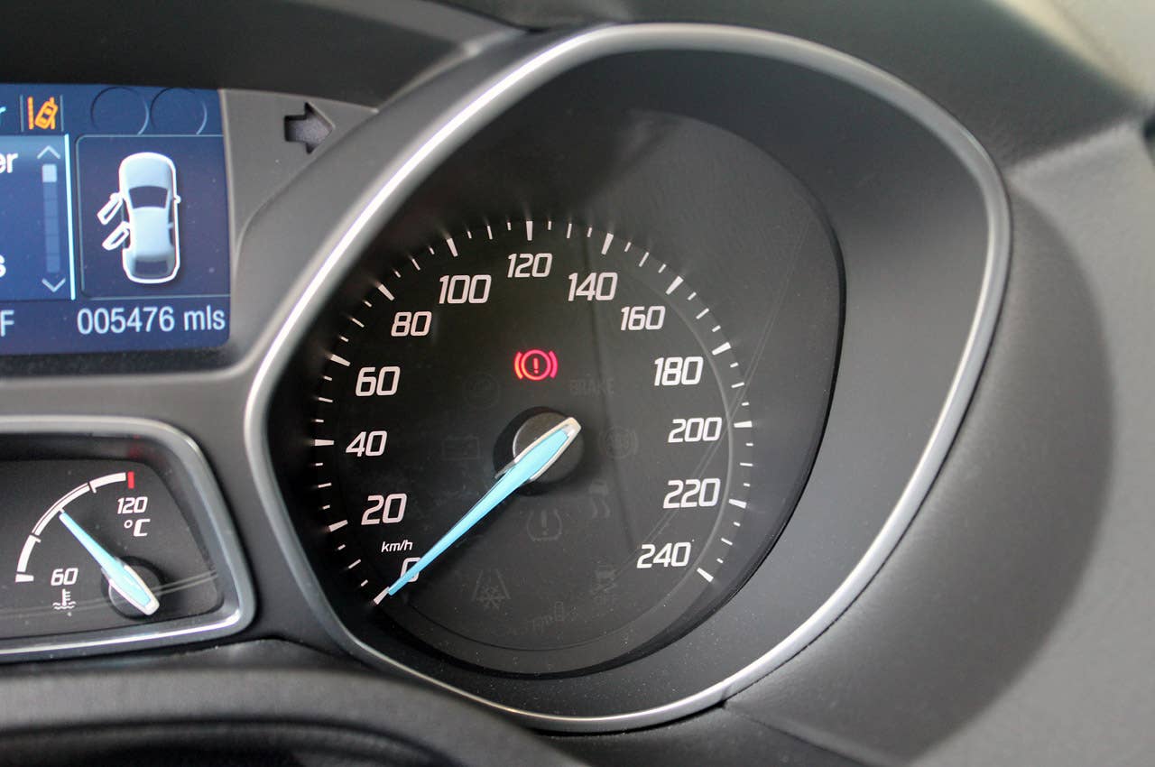2012 Ford Focus 1.0-liter EcoBoost speedometer