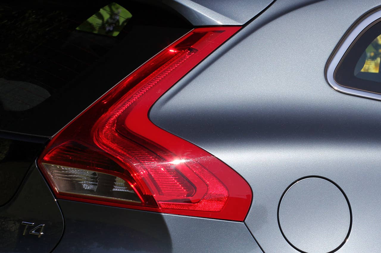 2013 Volvo V40 taillight