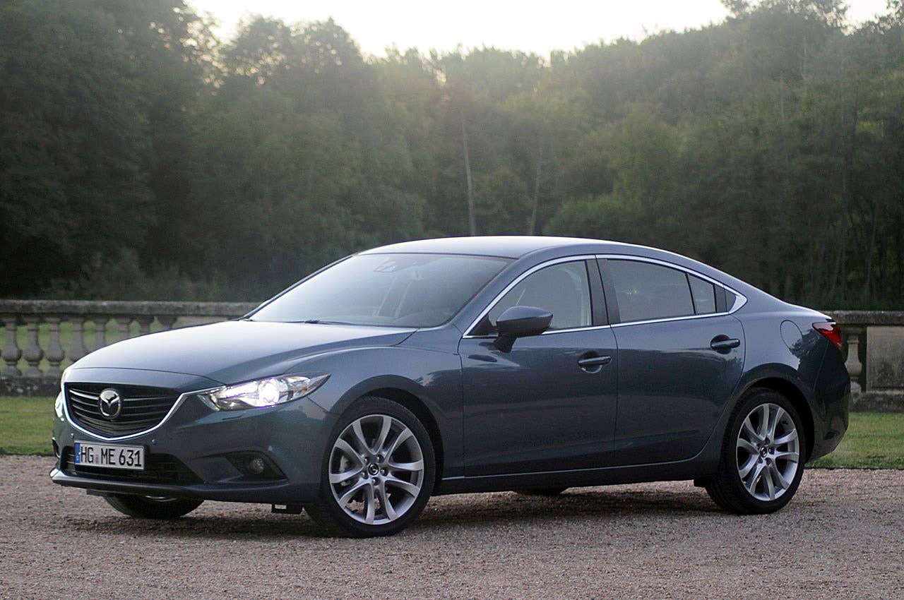 2014 Mazda6 front 3/4 view