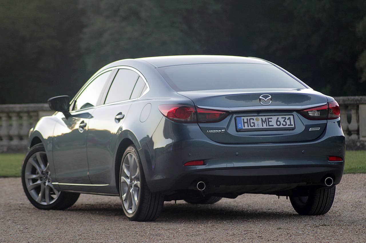 2014 Mazda6 rear 3/4 view