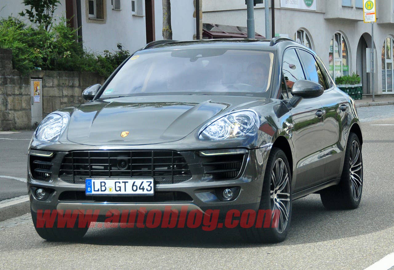 Porsche Macan Spy Shots