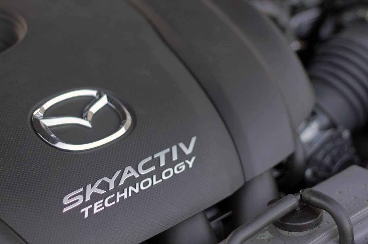 2014 Mazda6 engine detail