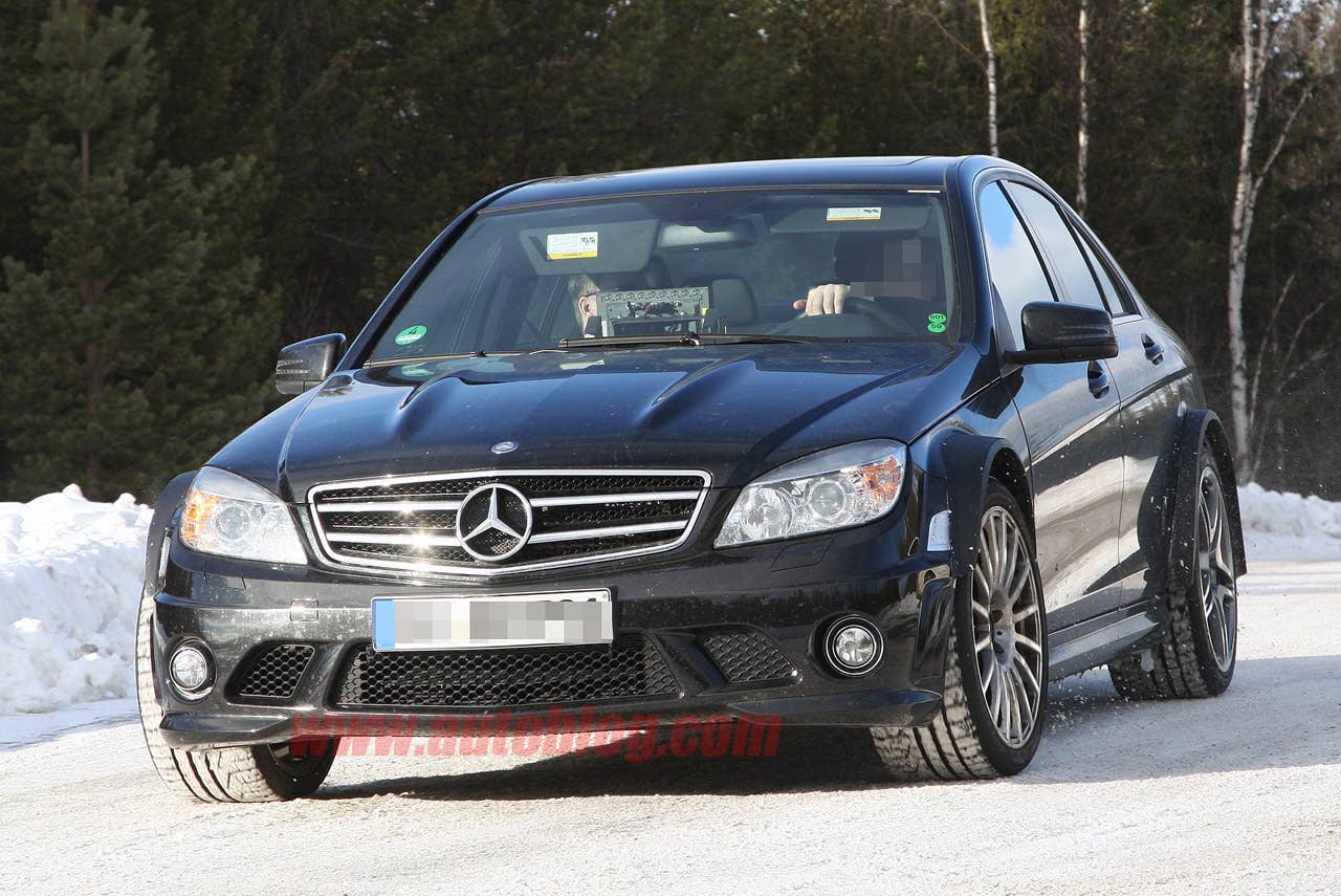 Mercedes-Benz C63 AMG Black Series spy shots