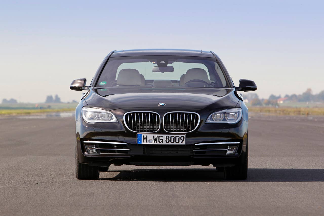 2001-2008 BMW E65/E66 760i