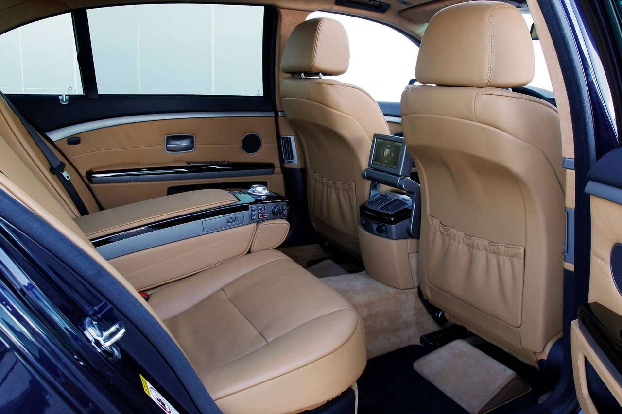 2001-2008 BMW E65/E66 760i