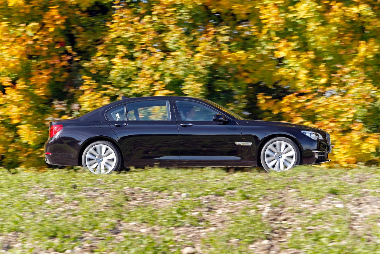 2008-present BMW F01/F02 760i