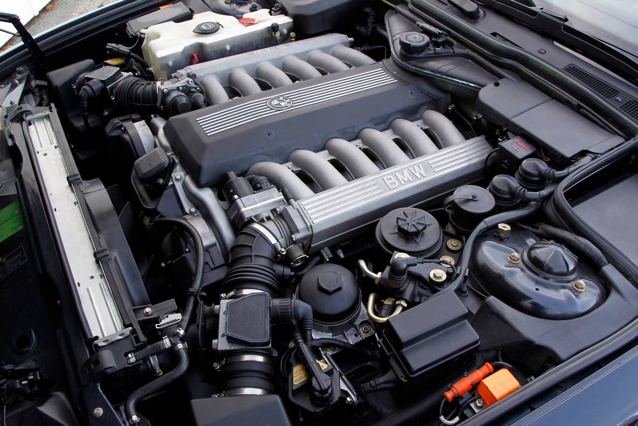 1986-1994 BMW E32 750i