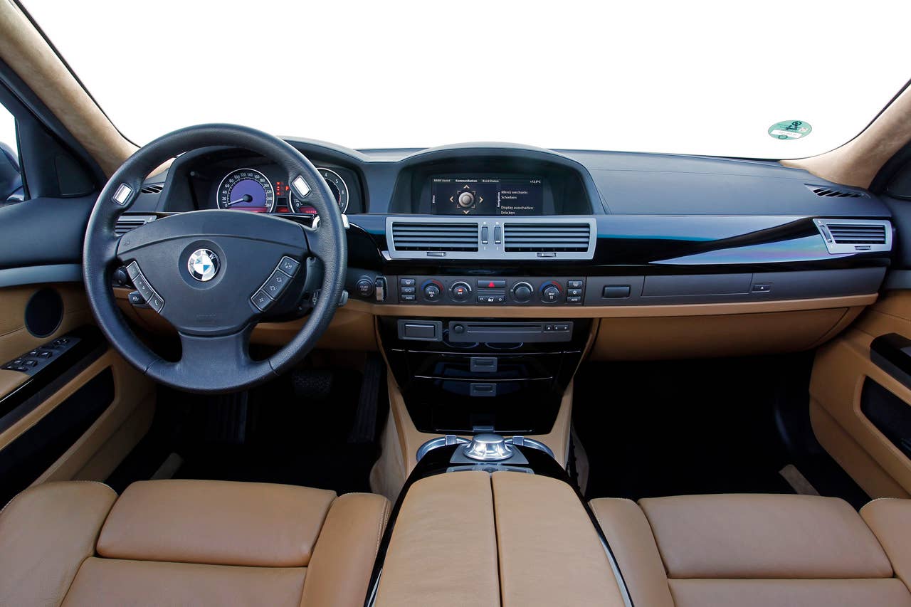2001-2008 BMW E65/E66 760i