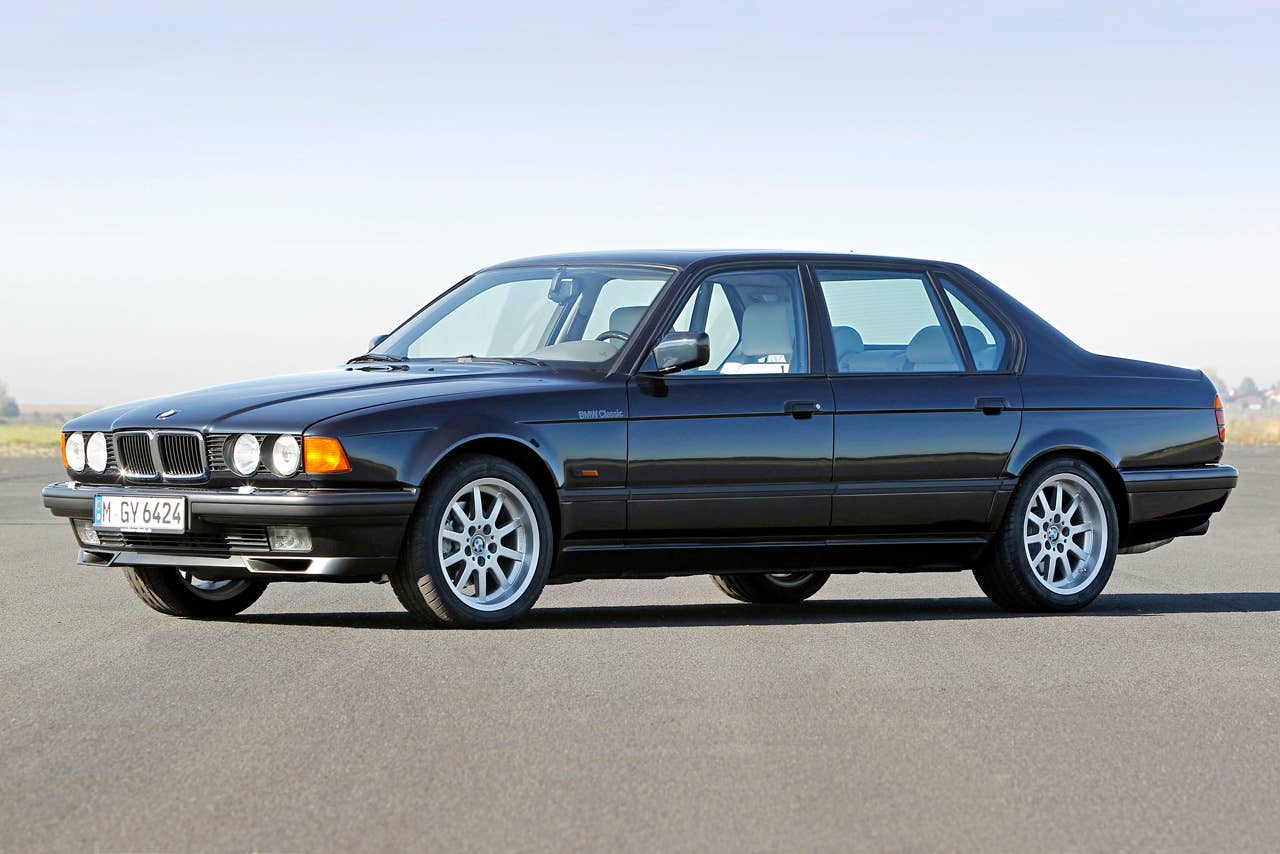 1986-1994 BMW E32 750i