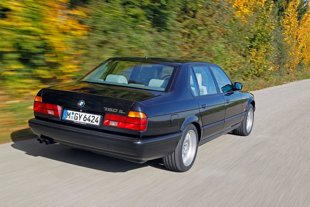 1986-1994 BMW E32 750i