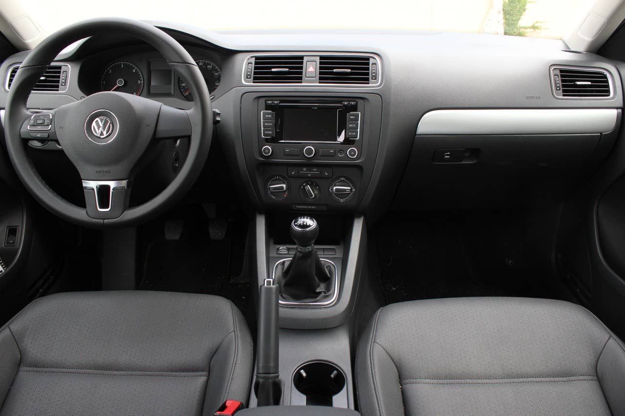 2011 Volkswagen Jetta TDI interior