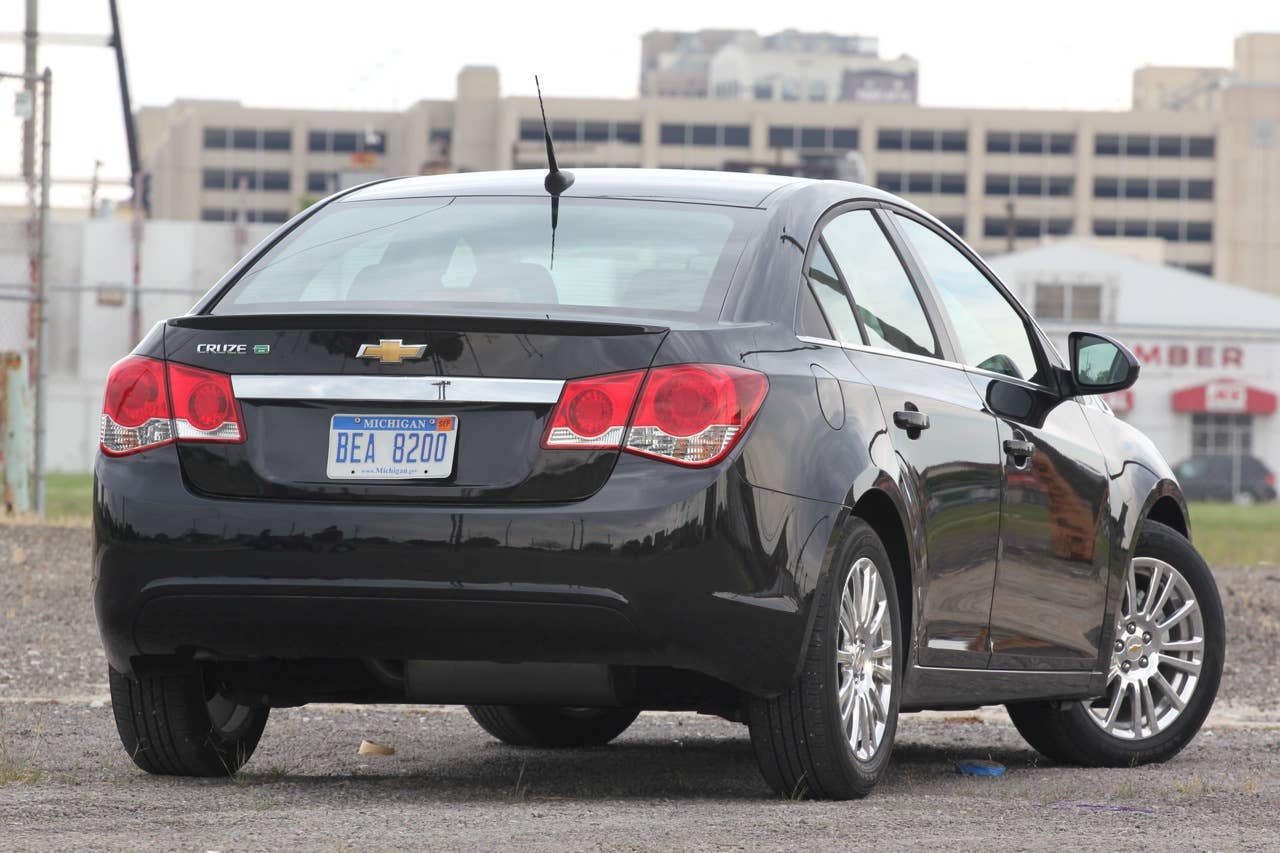 2011 Chevrolet Cruze Eco rear 3/4 view