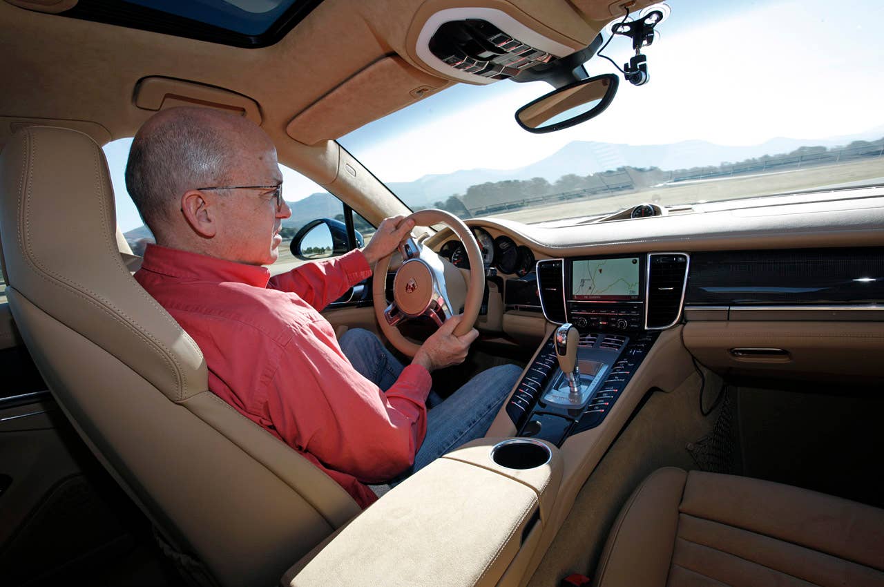 2013 Porsche Panamera GTS interior