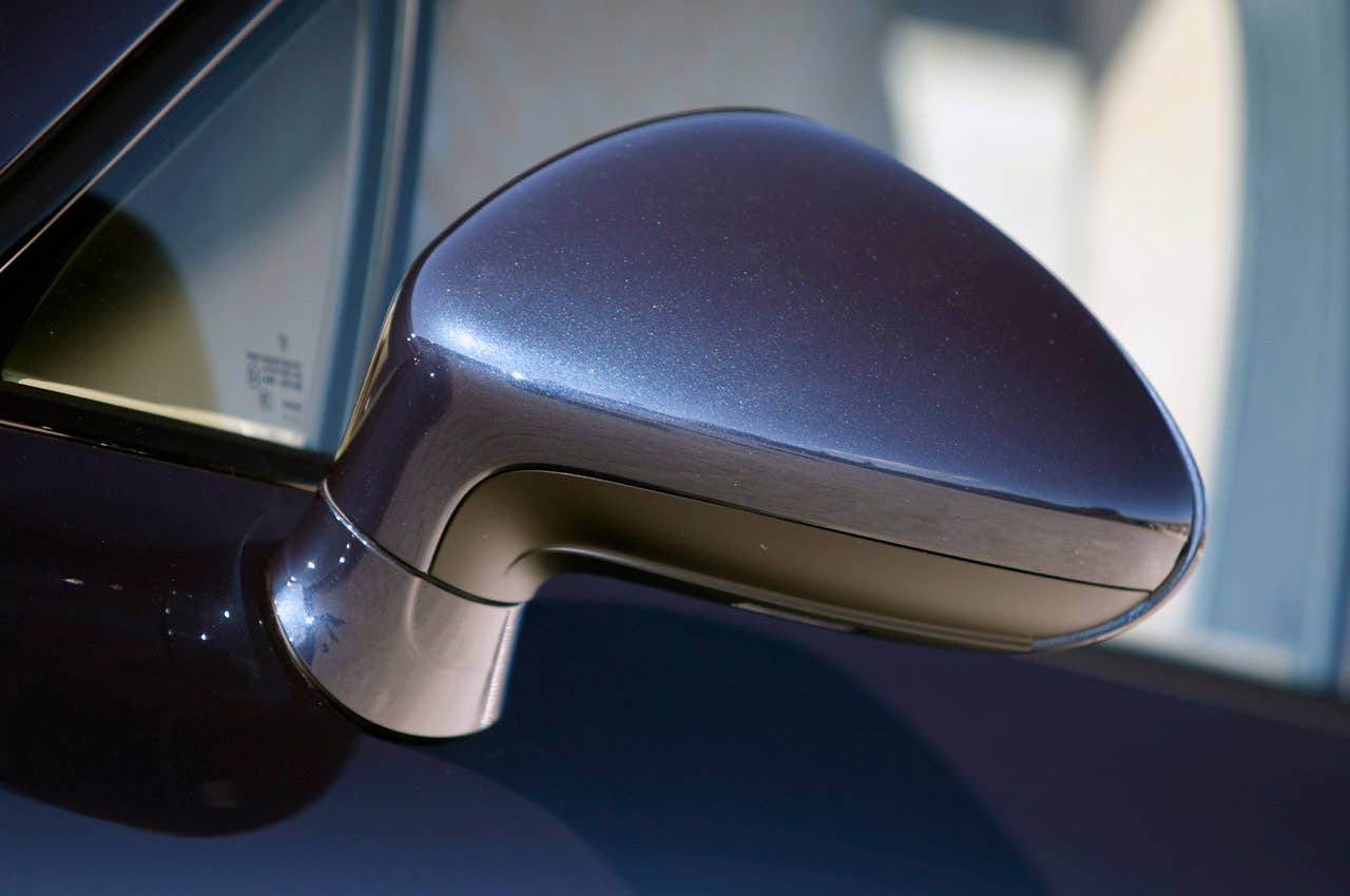 2013 Porsche Panamera GTS side mirror