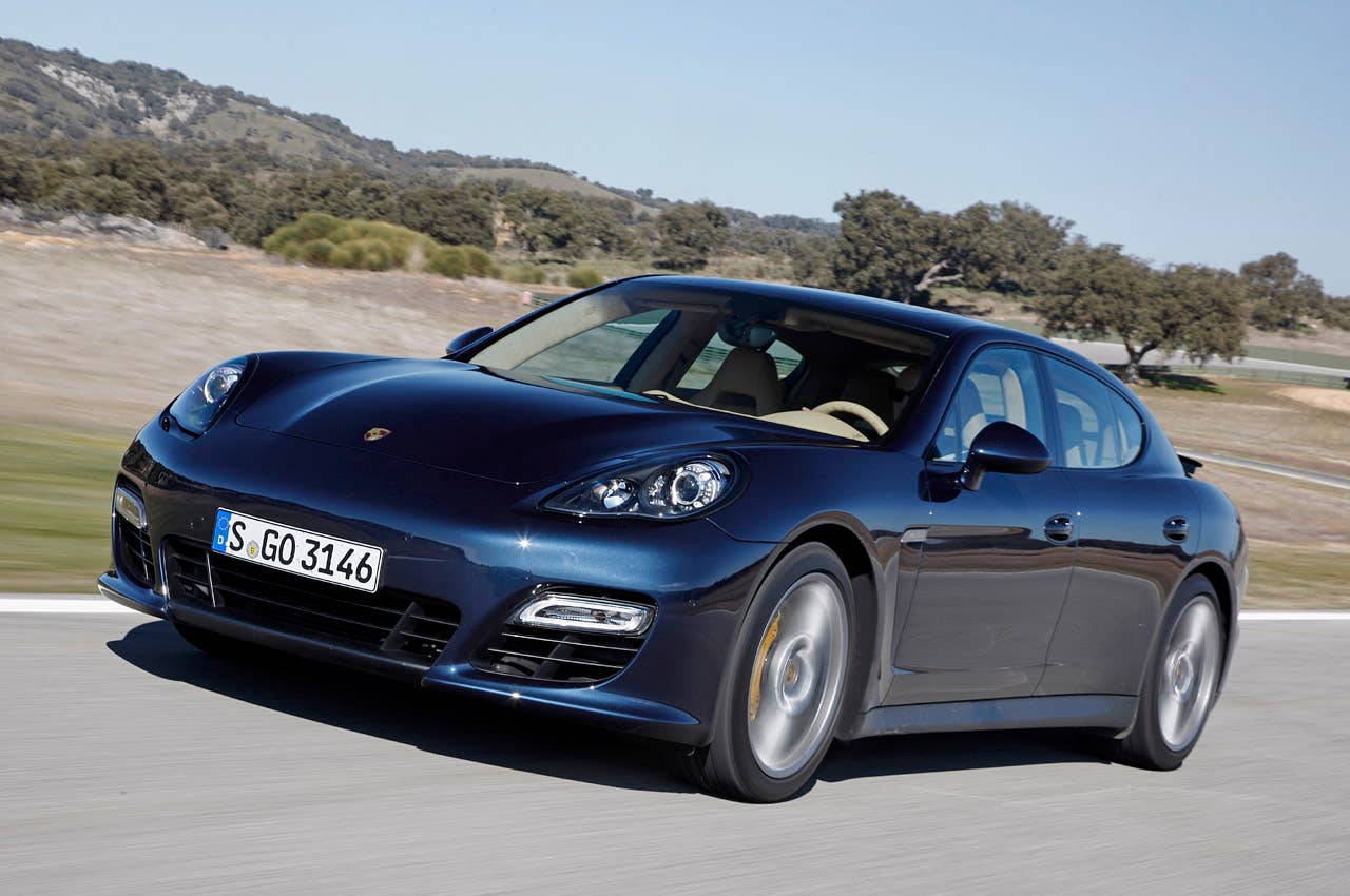 2013 Porsche Panamera GTS driving