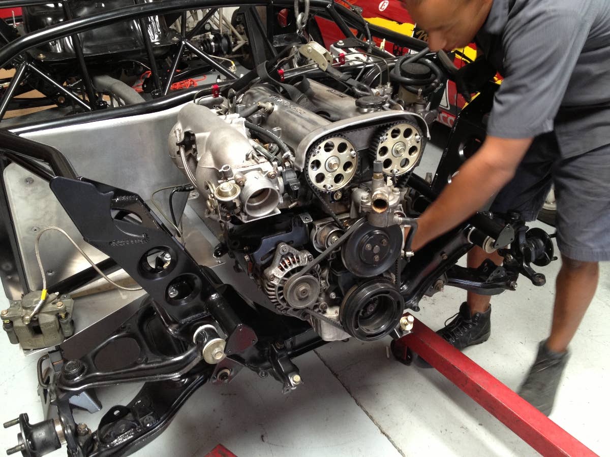 Bauer Catfish engine bay