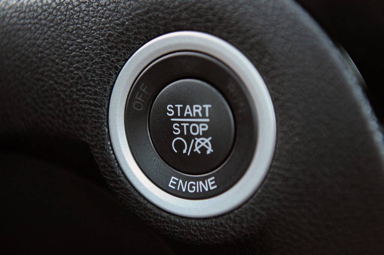 2012 Chrysler 300 S start button