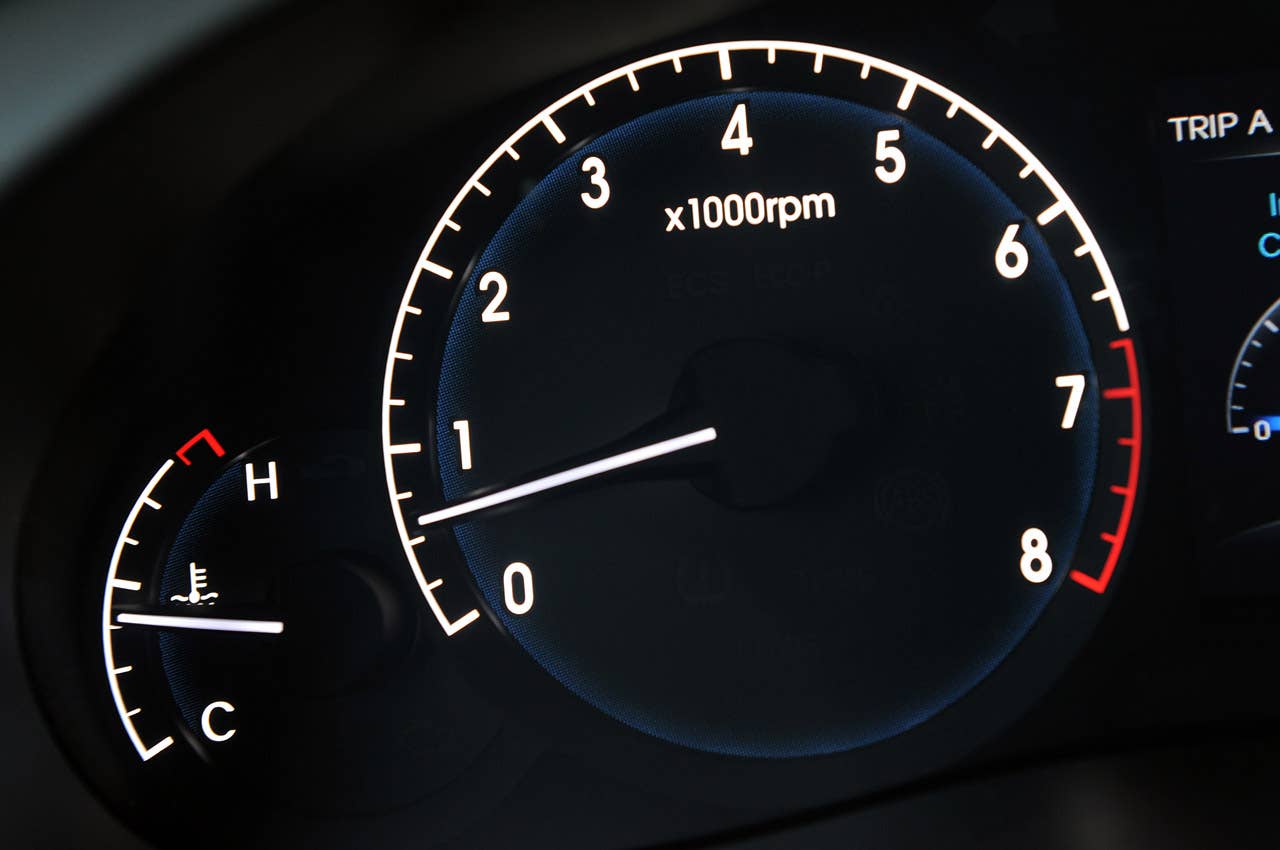 2012 Hyundai Genesis tachometer