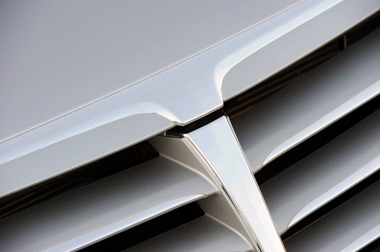 2012 Hyundai Genesis grille