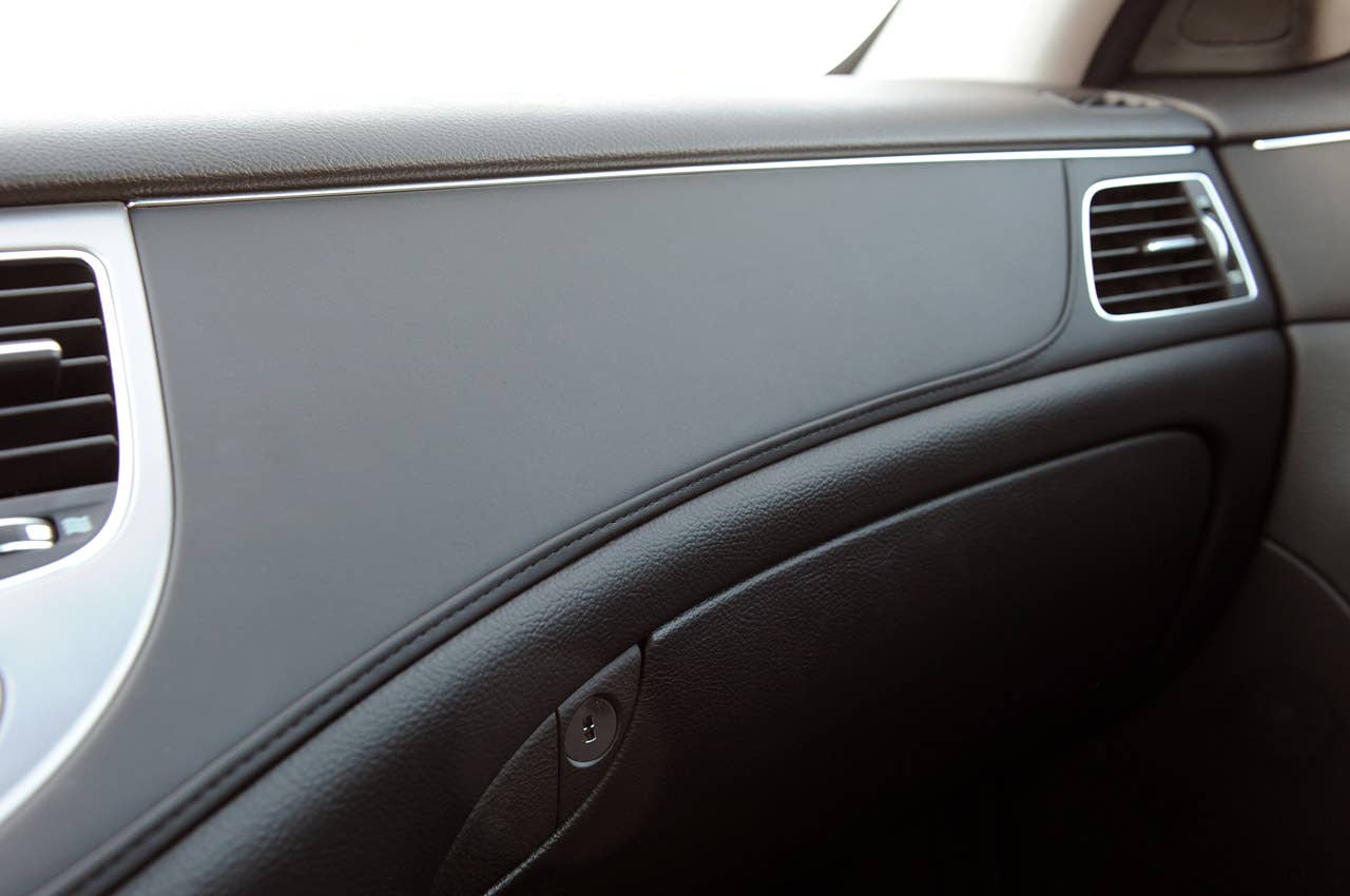2012 Hyundai Genesis dash