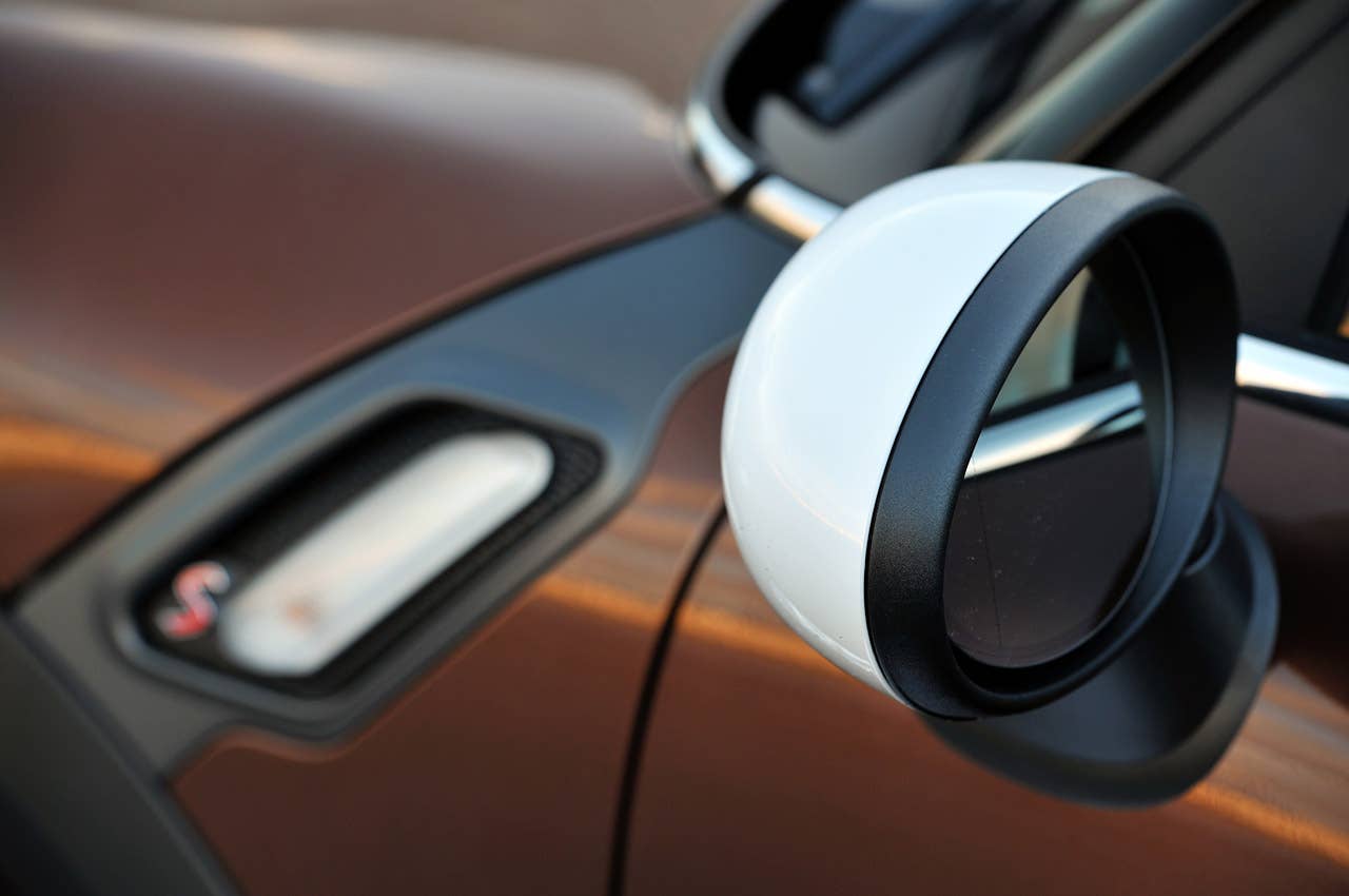2014 Mini Cooper S Paceman side mirror