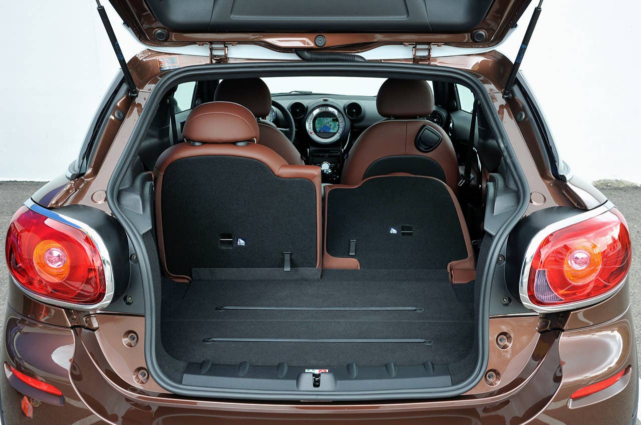 2014 Mini Cooper S Paceman rear cargo area