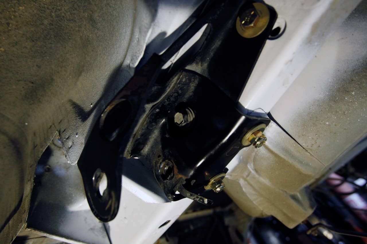 Installed Cobra IRS bracket