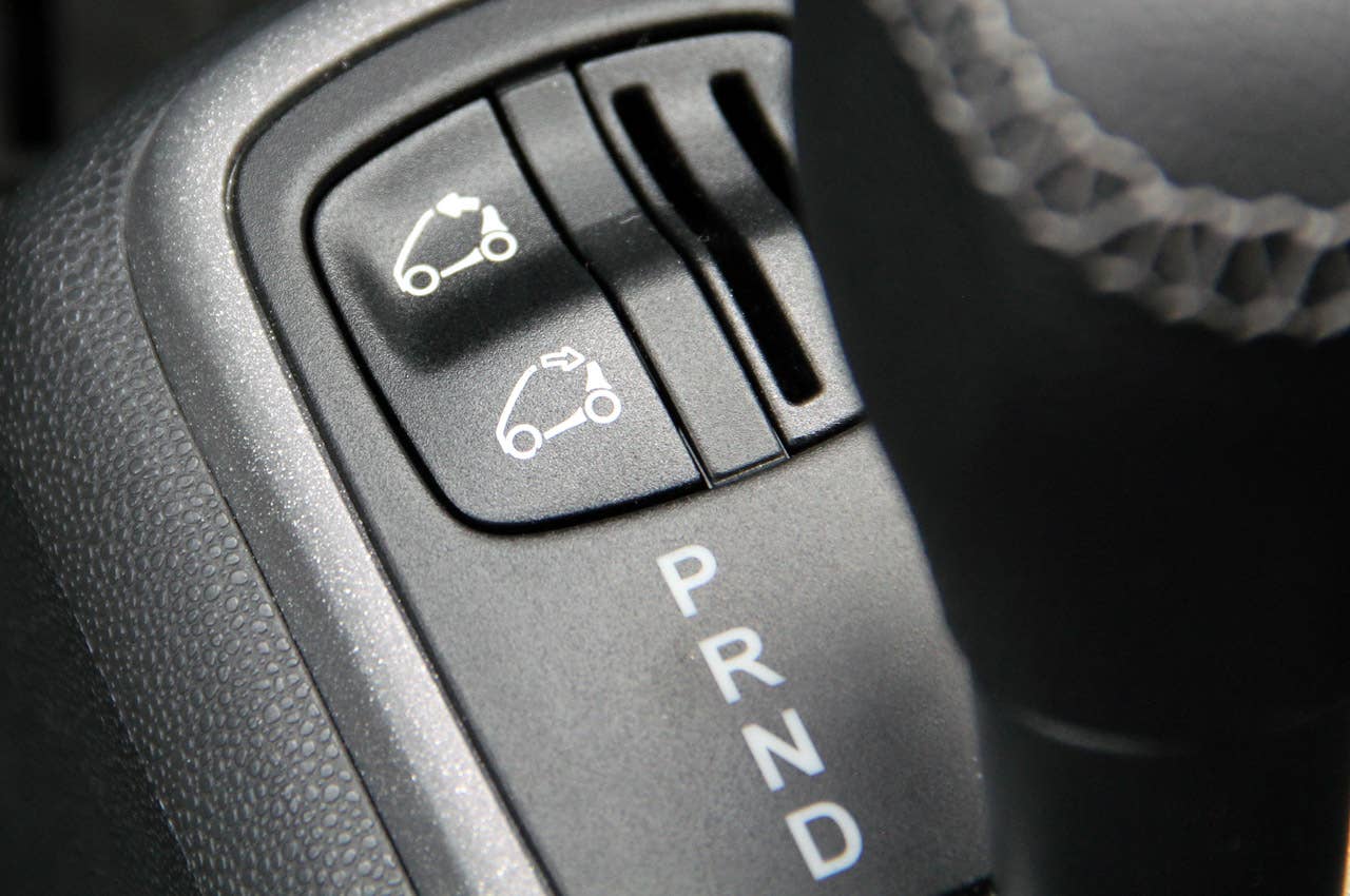2013 Smart Fortwo Electric Drive roof controls