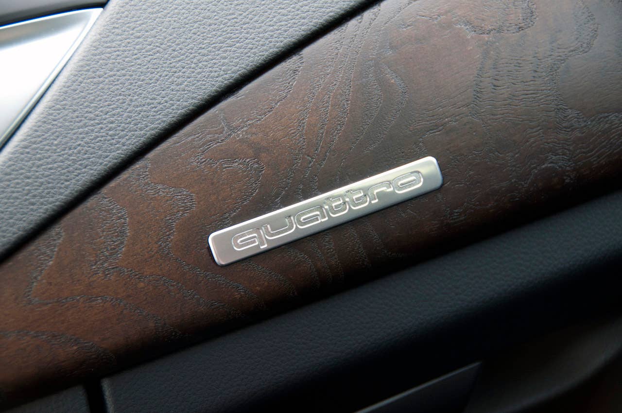 2012 Audi A7 dash trim