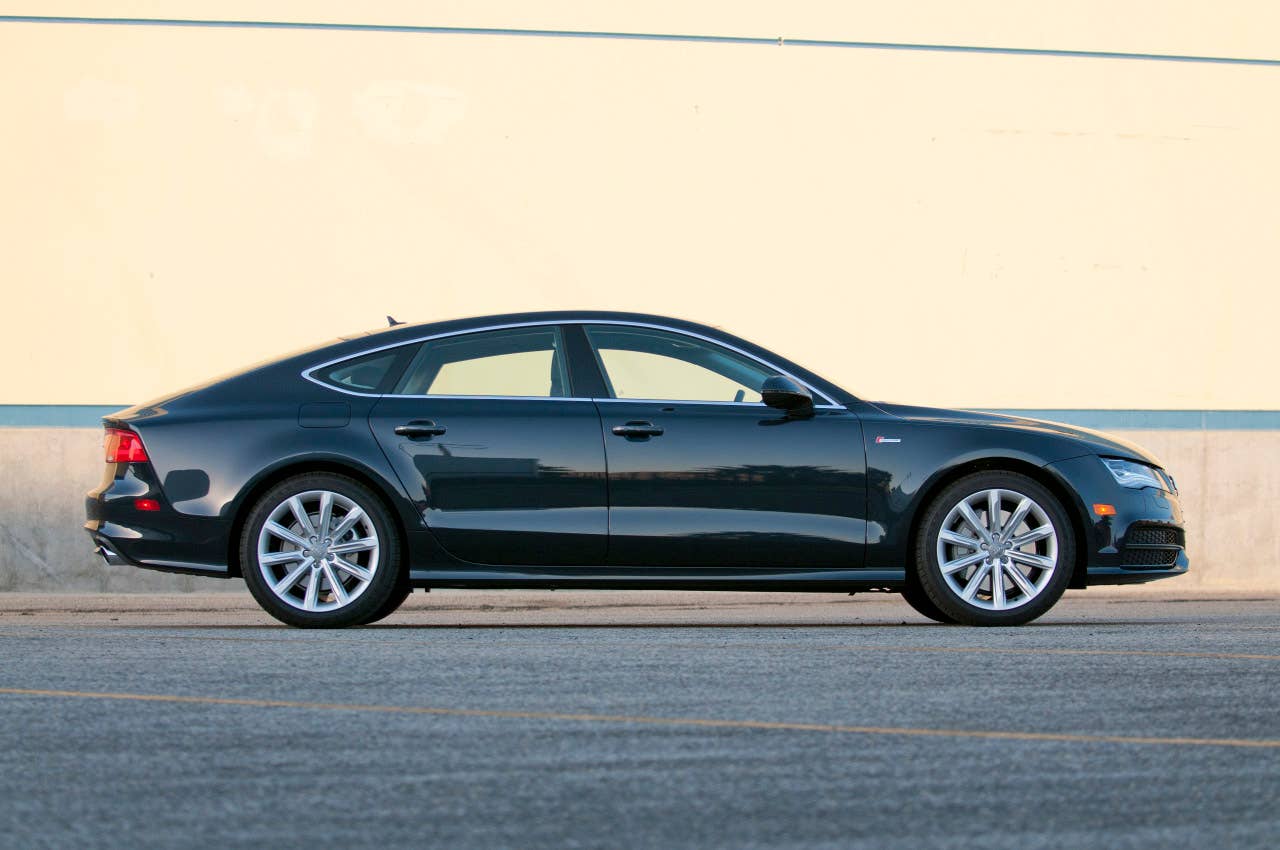 2012 Audi A7 side view