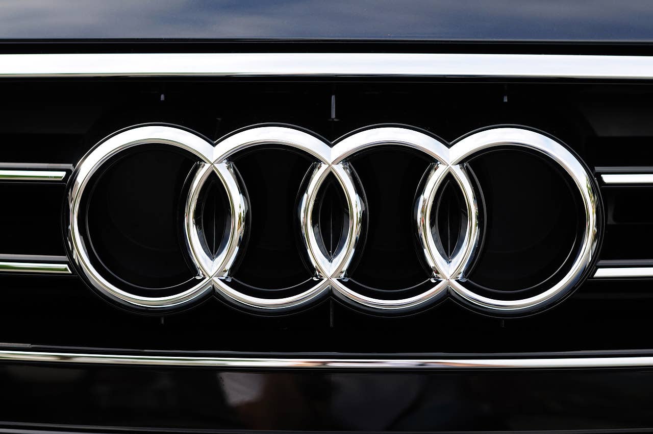 2012 Audi A7 grille