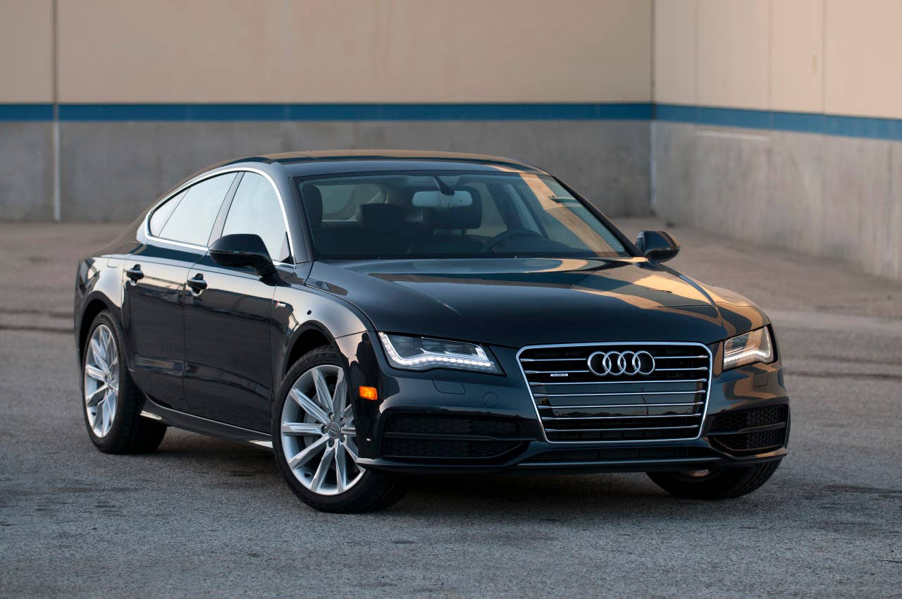 2012 Audi A7 front 3/4 view