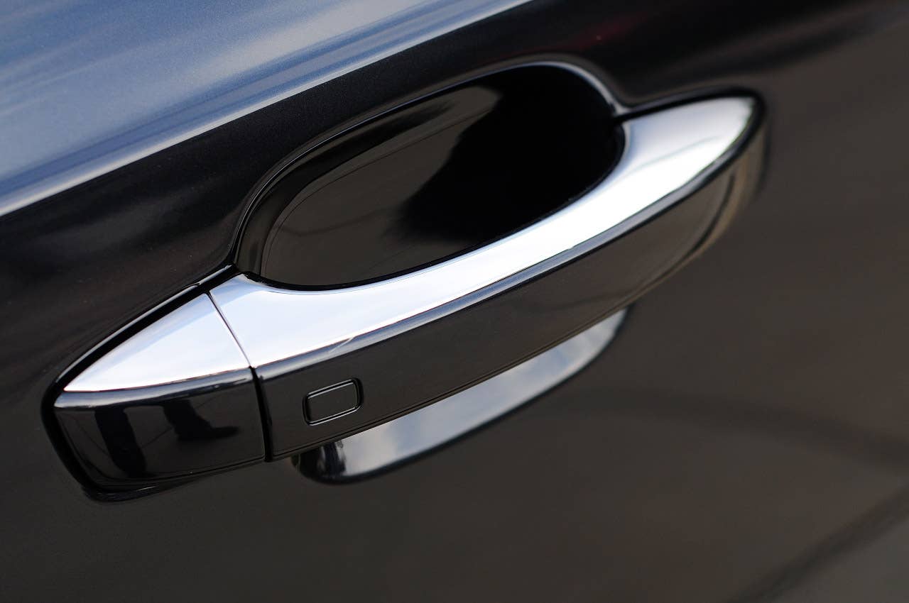 2012 Audi A7 door handle