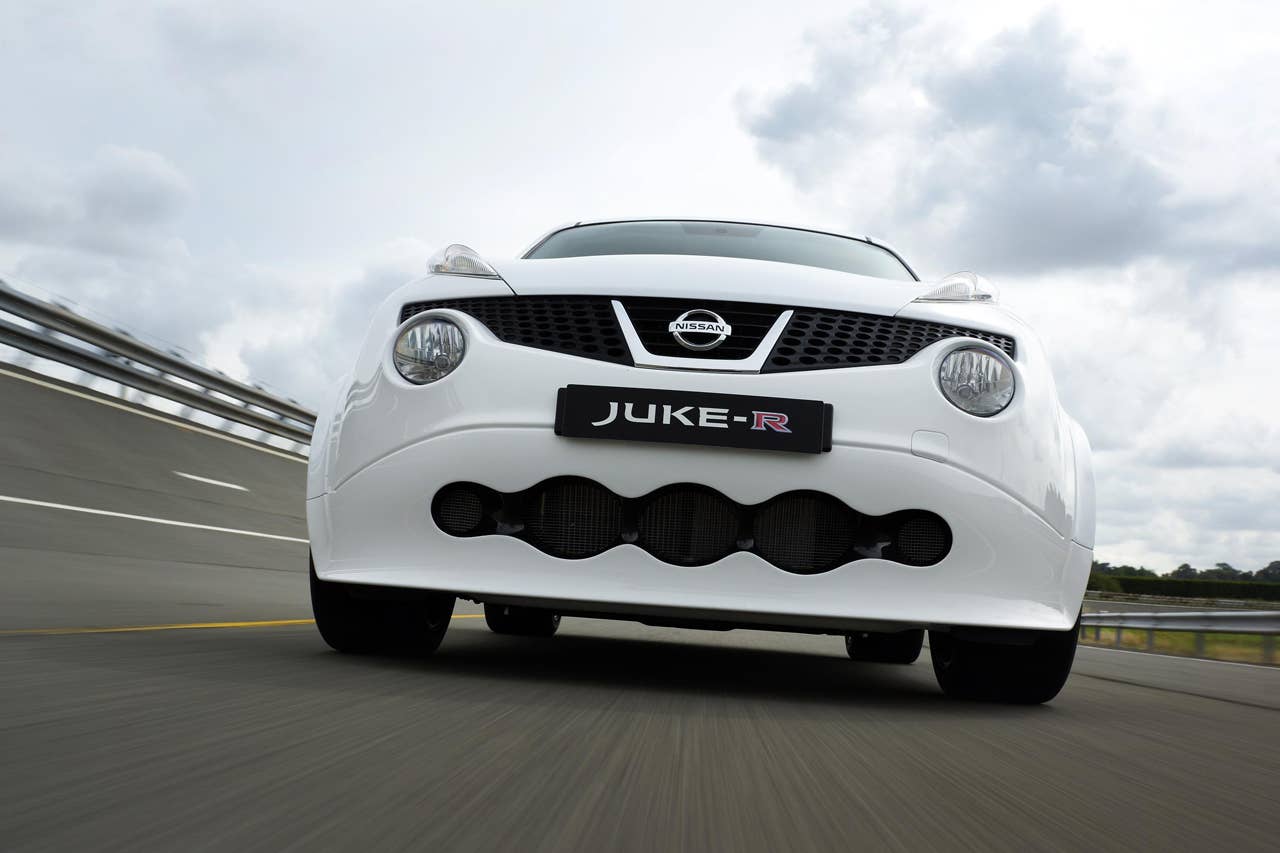 Nissan Juke-R No. 001 front
