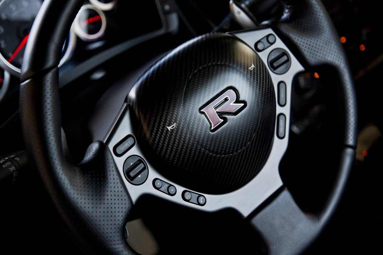 Nissan Juke-R No. 001 steering wheel detail