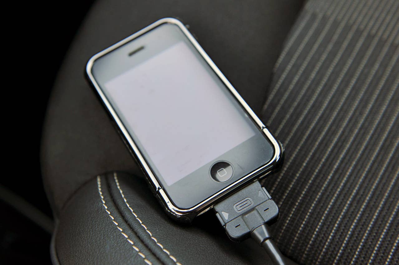 2011 Mini Countryman iPod input