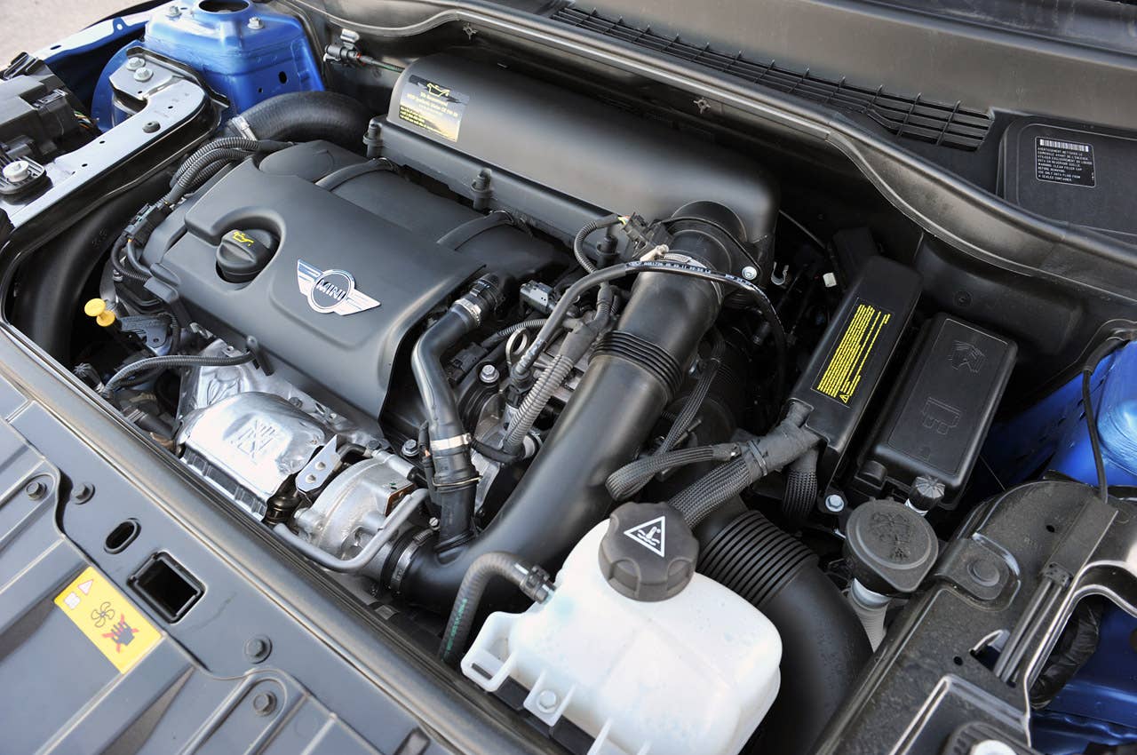 2011 Mini Countryman engine